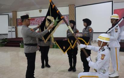 Menuju Hari Bhayangkara Ke-77, Kapolda Bengkulu Bengkulu Pimpin Tradisi Cuci Pataka