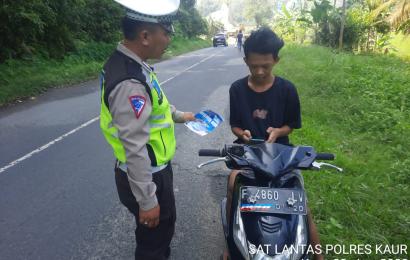 Polres Kaur Gelar Patroli Gabungan Penertiban Kepatuhan Pembayaran Pajak Kendaraan 