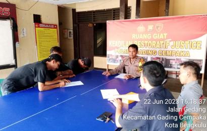 Polsek Gading Cempaka Mediasi Warga yang Terlibat Pencurian Tabung Gas