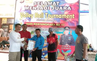 Polsek Padang Jaya sukses gelar Turnamen voly dalam rangka Hari Bhayangkara ke-77