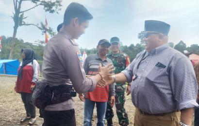 Bhabinkamtibmas Polsek Seginim, Hadiri Kegiatan  Launching Wisata Danau Karunding 