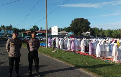 Berikan Rasa Aman dan Nyaman, Polres Kaur dan Polsek Jajaran Berikan Pengamanan Salat Iduladha 1444 H 