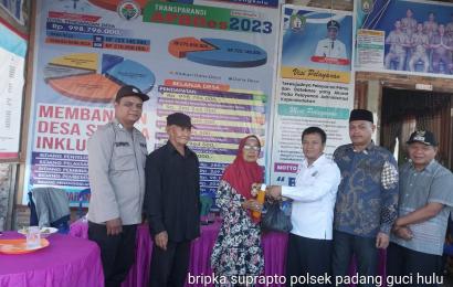 Bhabinkamtibmas Polsek Padang Guci Hulu, Hadiri Kegiatan Pembagian Sembako Dari TPK Ketahanan Pangan Desa Bungin Tambun III
