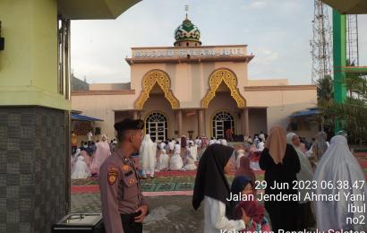 Pengamanan Sholat Idul Adha 1444 H/Tahun 2023 di Wilkum Polres BS dan Polsek Jajaran