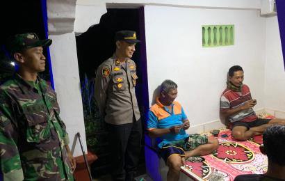 Jaga Kondusifitas di Malam Takbiran, Polsek Giri Mulya Gelar Patroli