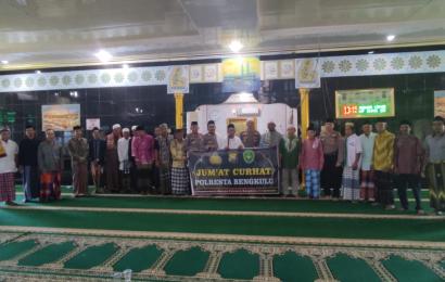 Dengarkan Aspirasi Masyarakat, Polsek Kampung Melayu Gelar Jumat Curhat  