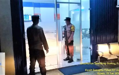 Berikan Keamanan kepada Masyarakat, Polsek Kaur Tengah Patroli di Objek Vital 