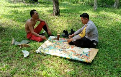 Ciptakan Pendekatan Pak Babin Ngopi Bareng Warga