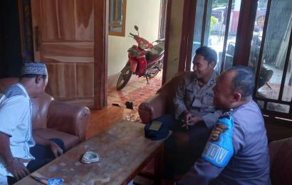 Bhabikamtibmas Polsek Maje Sambangi Tomas, Sampaikan Imbauan Kamtibmas 
