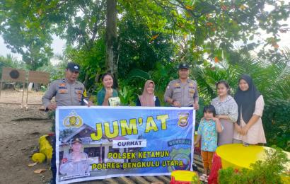 Polsek Ketahun Gelar Jumat Curhat di Desa Giri Kencana
