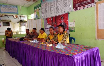 Kanit Binmas dan Bhabinkamtibmas Polsek Lebong Utara Hadiri Jumat Curhat Polres Lebong di Desa Lokasari