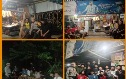 Patroli Dialogis, Polsek Gading Cempaka Sambangi Warung Riko Sampaikan Imbauan Kamtibmas