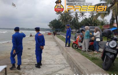 Sambangi Wisatawan Pasar Bawah, Satpolairud Polres BS Sampaikan Imbauan Kamtibmas