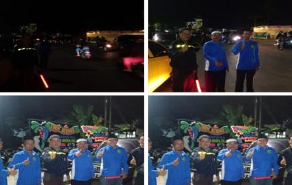 Bengkulu - Sebagai Bhabinkamtibmas, diharuskan mempunyai rasa kepedulian dan kedekatan terhadap sesama, tak terkecuali apapun itu bentuknya.  Kali ini Bhabinkamtibmas kelurahan Timur Indah Polsek Gading Cempaka Polresta Bengkulu Polda Bengkulu, Aiptu Budi Rahayu melaksanakan takziah ke rumah duka warga binaannya, Kamis (13/07/2023/.  Kehadirannya pada acara Takziah guna melaksanakan pengaturan lalu lintas di acara Takziah wastaslihah Kerumah Duka (Alm) Joni Ardi.S.H., bin Rojiun.  “Kedatangan saya untuk men