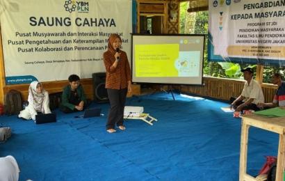 Mempromosikan Desa Wisata melalui Media Sosial: Pemberdayaan Komunitas Desa Sirnajaya