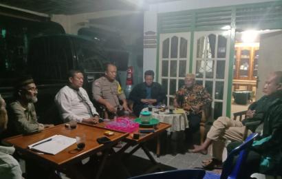 Adanya Keluhan Masyarakat, Bhabinkamtibmas dan Babibsa Bersinergi Dalam Menyelesaikan Permasalahan Warga Binaanya