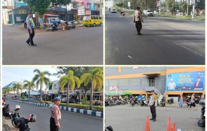 Wujudkan Kamseltibcar, Polsek Ratu Samban Gelar Pengaturan Lalin