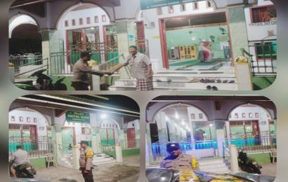 Pengamanan Shalat Subuh, Polsek Teluk Segara Sampaikan Imbauan Antisipasi Curanmor