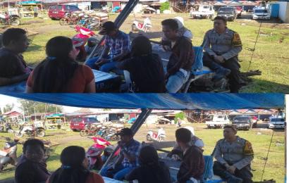Sambangi Pasar TPI Pulau Baai, Bhabinkamtibmas Sampaikan Imbauan Kamtibmas