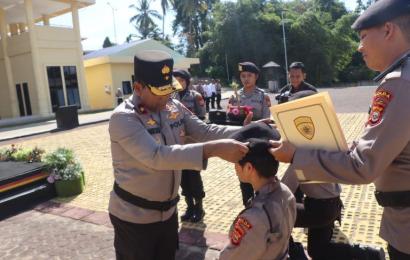 Wakapolda Bengkulu Pimpin Upacara Penutupan Tradisi Orientasi dan Pembaretan Bintara Remaja