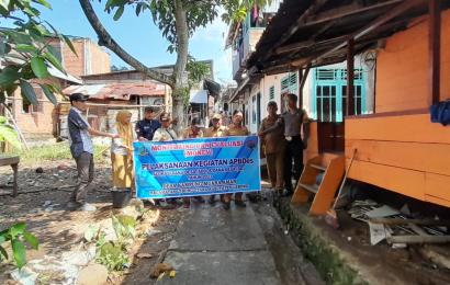 Bhabinkamtibmas Brigpol Cindra Sugara Hadiri Monev di Desa Kampung Muara Aman