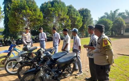 Polsek Giri Mulya Amankan Empat Motor Pelajar yang Mengggunakan Knalpot Brong