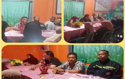 Bhabinkamtibmas Polsek Ratu Agung, Hadir Rapat Pembentukan Panitia Lomba HUT RI ke 78 di Kelurahan Kebun Keling 