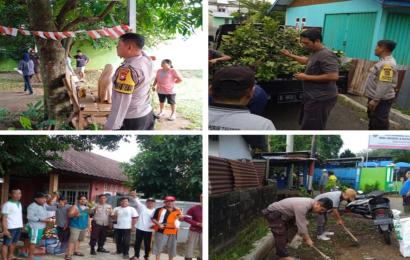 Menyambut HUT RI Ke-78, Bhabinkamtibmas Bersama Warga Melaksanakan Gotong Royong 