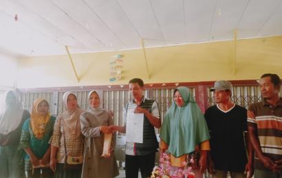 Problem Solving, Kanit Intel dan Bhabinkamtibmas Polsek Talo Damaikan Perkelahian di SMAN Seluma