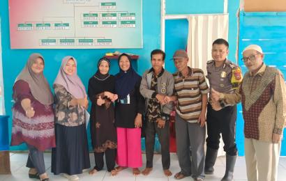 Problem Solving, Bhabinkamtibmas Damaikan Warga Berselisih Soal Sebidang Sawah