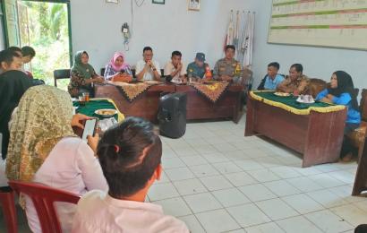 Bhabinkamtibmas Polsek Lais Hadiri Acara Musyawarah Pra Monitoring dan Evaluasi Pembangunan Desa Langu