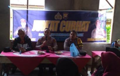 Jumat Curhat, Kapolsek Bermani Ulu Hadir Ditengah Warga Desa Tebat Tenong Luar