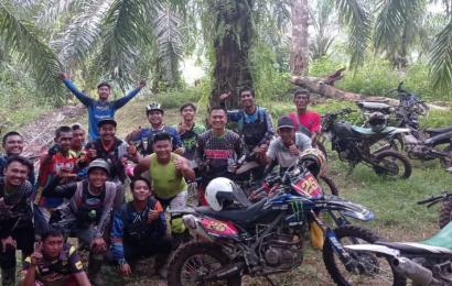 Polsek Giri Mulya Bakti Sosial Bersama Comunitas Trail Adventure Gaco Mangkat 