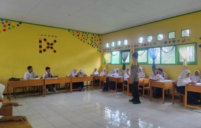 Police Goes To School, Polsek Lais Kunjungi SMPN 55 Bengkulu Utara
