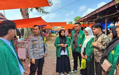 Sambangi Mahasiswa KKN UMB, Bhabinkamtibmas Polsek Seginim Berikan Penyuluhan
