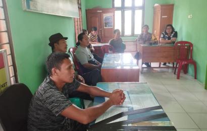 Bhabinkamtibmas Polsek Pino Lakukan Problem Solving Penyelesaian Permasalahan Batas Tanah