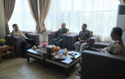 Sinergitas TNI/Polri, Kapolda Bengkulu Sambut Kunjungan Danrem 041/Gamas