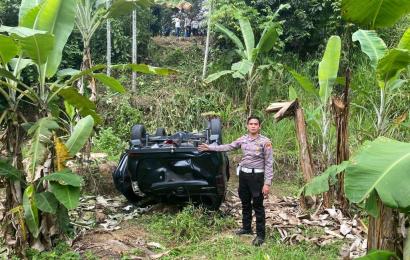 Polres Rejang Lebong Tangani Kecelakaan Lalu Lintas Tunggal 