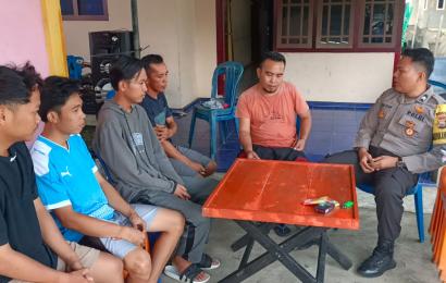 Jumat Curhat, Bhabinkamtibmas Polsek Semidang Alas Maras Dengarkan Keluhan Warga Desa Muara Timput