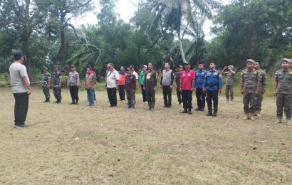 Kebakaran Kembali Terjadi di Kawasan Sungai Hitam, Polisi Bantu Padamkan Api