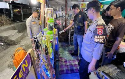 Congkel Konter di Tebeng, Pencuri Gasak Uang, Barang dan Kotak Amal