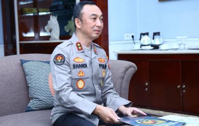 Kepala Divisi Humas Polri Irjen Sandi Nugroho 