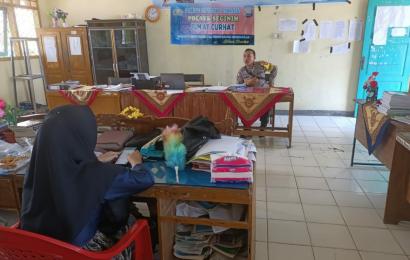 Perkuat Sinergitas Polisi dengan Masyarakat, Polsek Seginim Gelar Jumat Curhat di SMPN 20 Bengkulu Selatan 