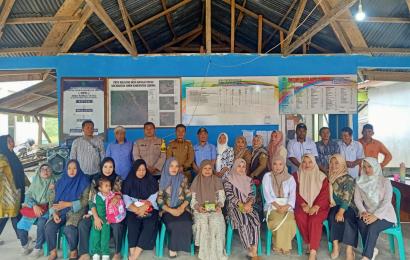 Bhabinkamtibmas Polsek Lebong Utara Hadiri Rembuk Stunting di Desa Nangai Tayau