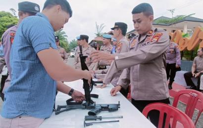 Periksa Senpi, Wakapolres Sebut Senjata Anggota Kondisi Baik