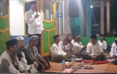 Sambang, Bhabinkamtibmas Polsek Selebar Hadiri Maulid Nabi Muhammad SAW di Mushola An Nur
