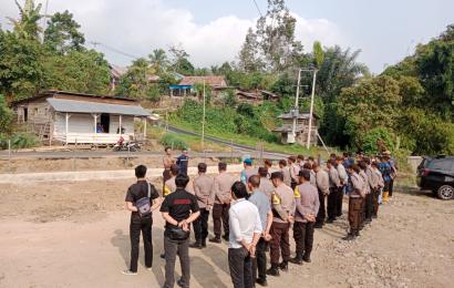 Cegah Karhutla, Kapolsek Lebong Selatan Pimpin Apel Gabungan Bersama Satpam PT MPM
