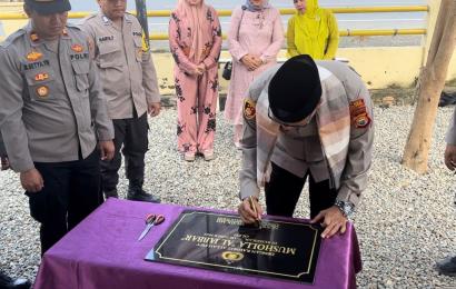 Kapolres Mukomuko Resmikan Mushola Al Jabbar di Polsek Mukomuko Selatan 