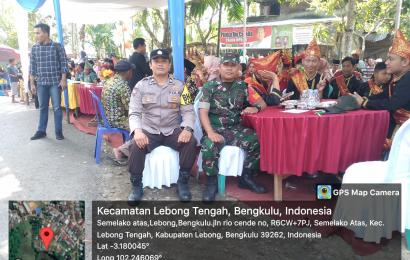 Bhabinkamtibmas Polsek Lebong Tengah Hadiri Ritual Adat Kedurai Muang Apem