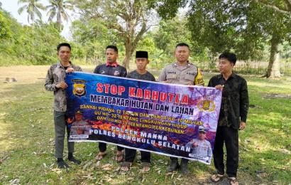 Cegah Karhutlah di Musim Kemarau, Bhabinkamtibmas Sosialisasi Karhutlah